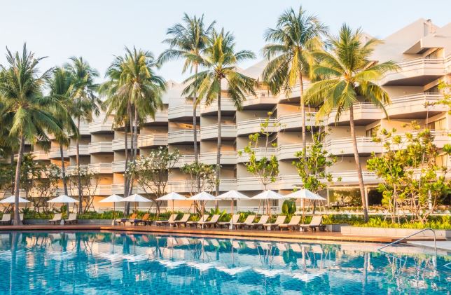 Hotel for rent in maharashtra